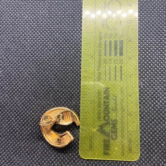 Vintage Monet Earrings - Picture 2 of 4